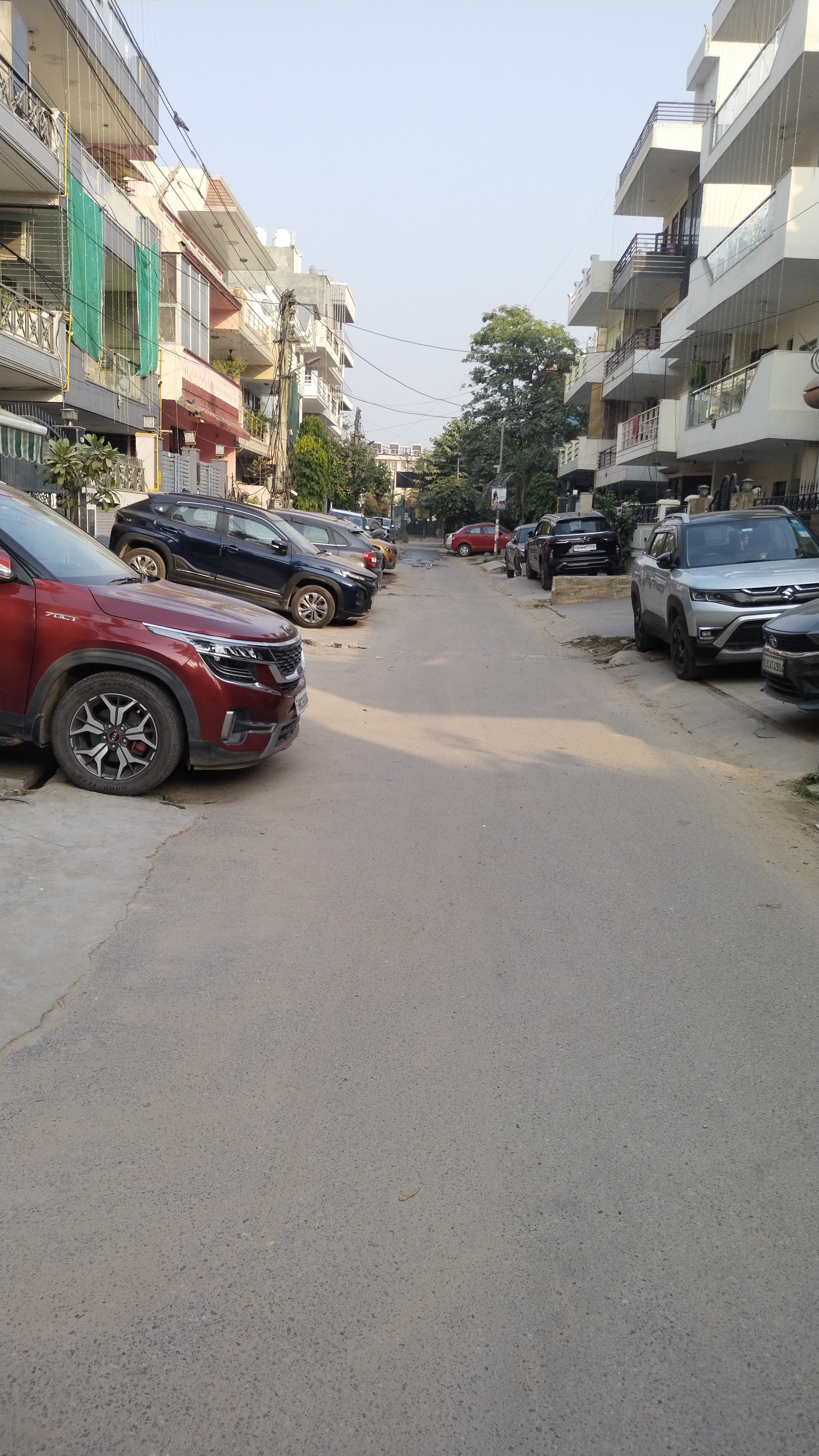 Plot For Sale in New Palam Vihar Phase 1