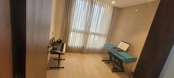 Master Bedroom in 3 BHK Apartment at Hiranandani ParK Clifton, Ghodbunder Road – for Sale