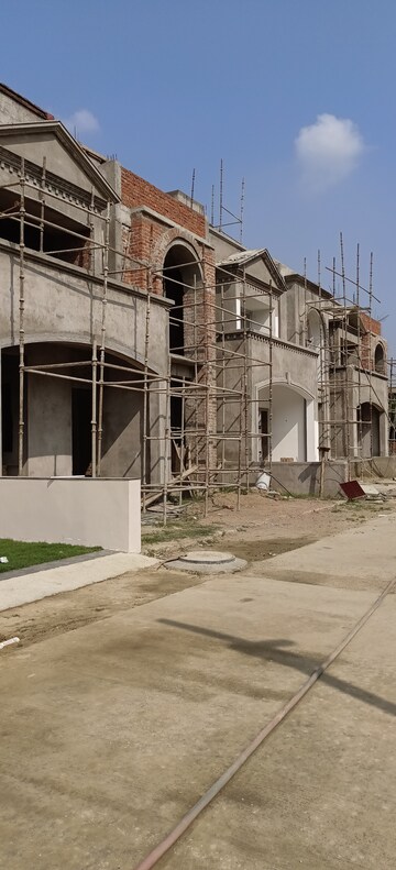4 BHK Villa – Exterior View View at Chinmay Urbanac Garden, Gomti Nagar - for Sale