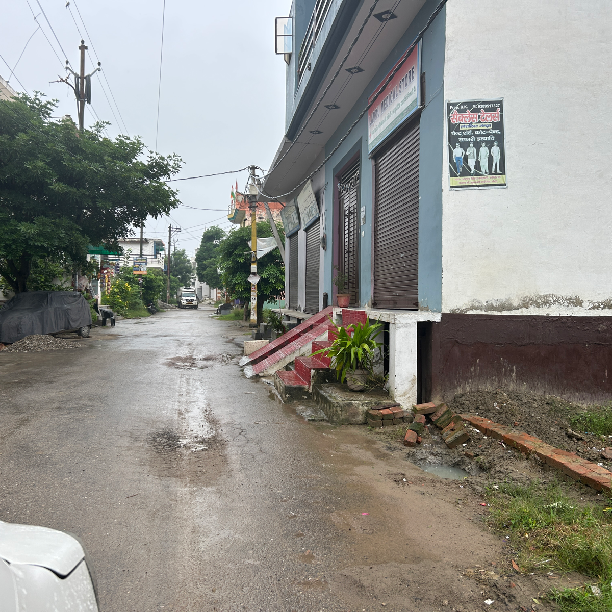 Plot For Sale in Aanad Vihar Coloney Nh58 