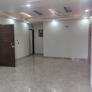 Room in 3 BHK Apartment at Smart World Gems, Sector 89 – for Sale