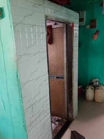 Furnished Amenities in 1 BHK Apartment at Gurudatta CHS Thane, Charai – for Sale