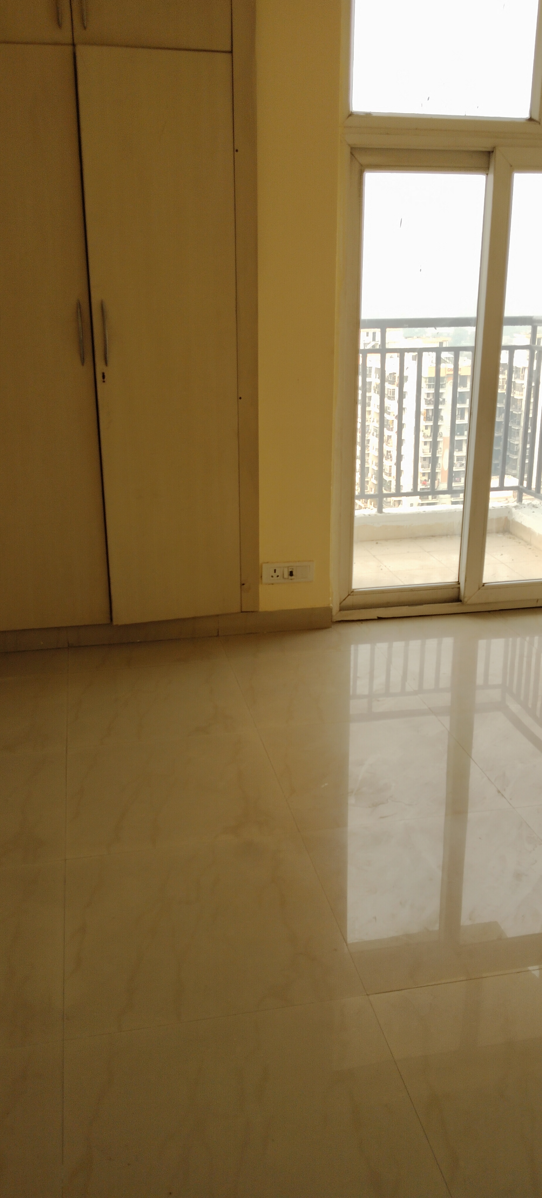 2.5 BHK + Study Room Apartment For Sale in Rishabh Cloud 9