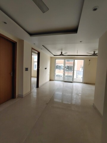 3 BHK Apartment For Rent in Sector 67a