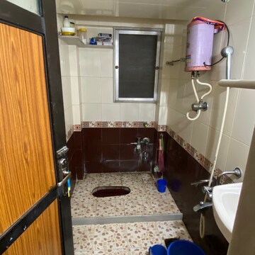 Team Area in 2 BHK Apartment at Mulund East – for Sale