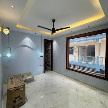 Room in 3 BHK Builder Floor at Chattarpur – for Sale