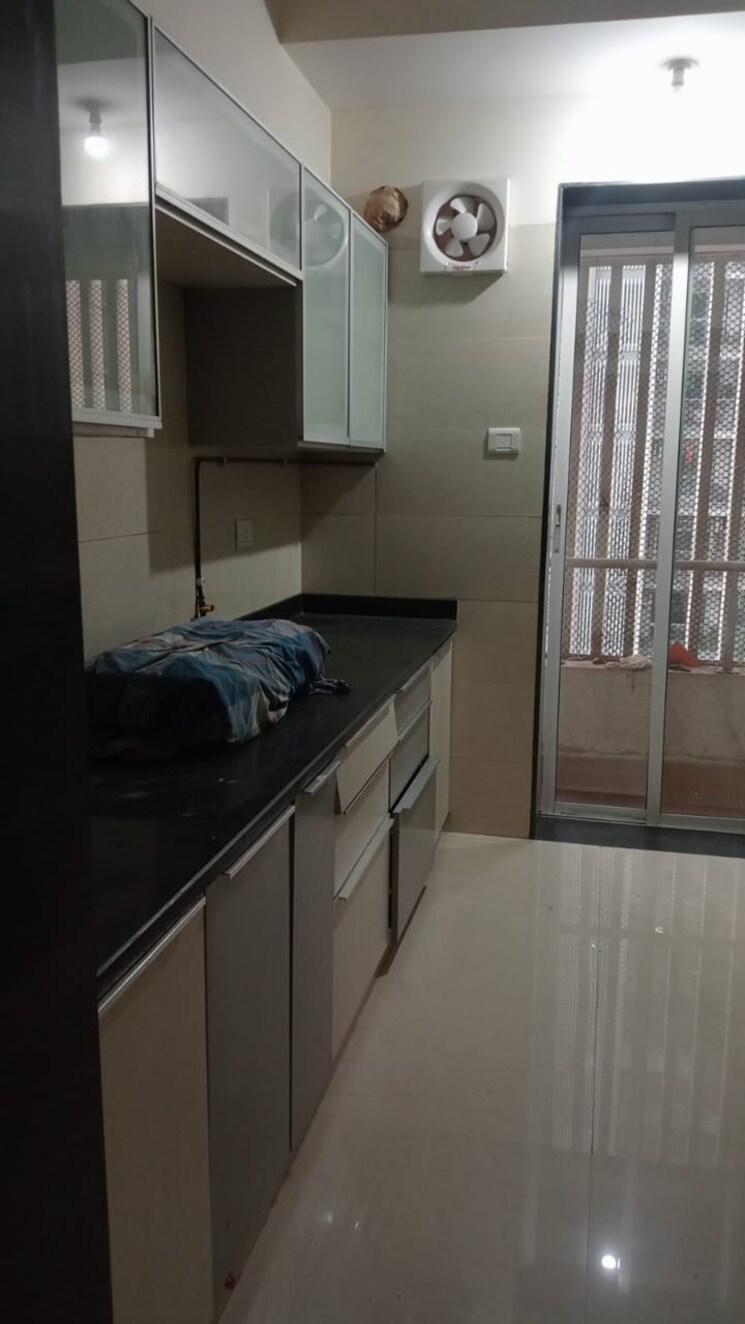 Kitchen, lokhandwala-infrastructure-octacrest 2 Bedroom 1120 Sq.Ft. Apartment In Kandivali East Mumbai 7775004