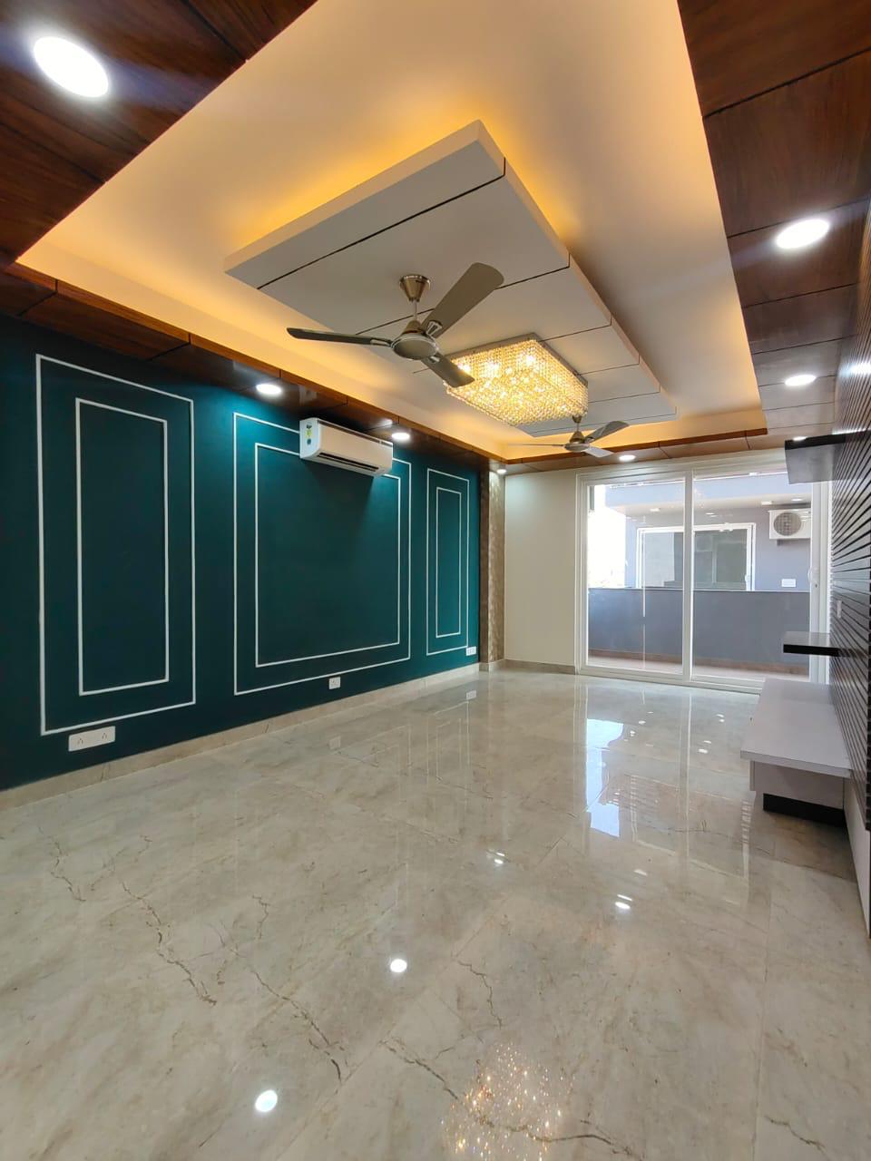 3.5 BHK + Pooja Room,Servant Room,Study Room Builder Floor For Sale in Ansal API Versalia
