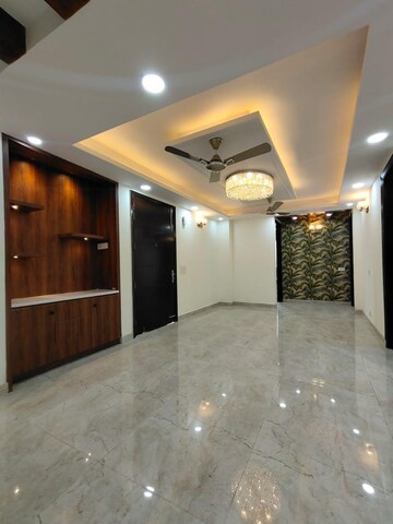 Bedroom in 3.5 BHK Builder Floor at Ansal API Versalia, Sector 67a – for Sale