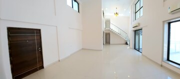 Building Lobby in 4 BHK Penthouse at Darvesh Platina, Mohammadwadi – for Sale
