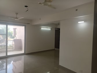 2 BHK Builder Floor For Rent in Laxman Vihar Phase 2 Gurgaon  7775234