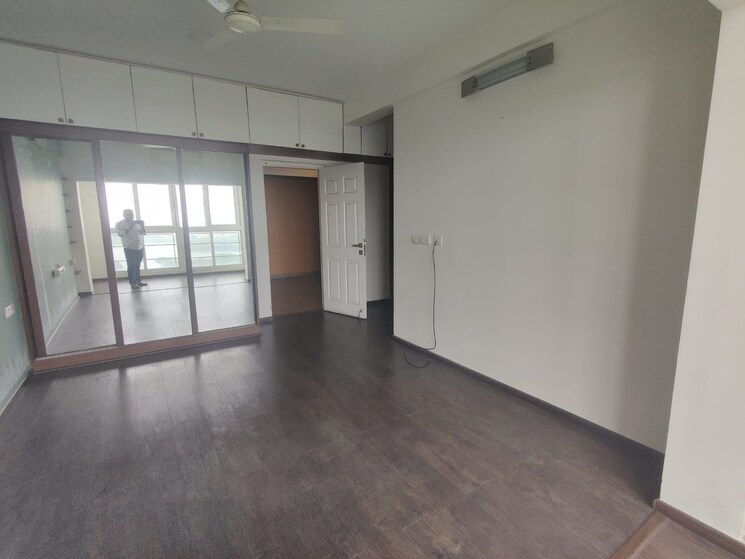 Room, snn-raj-lakeview 4 Bedroom 3500 Sq.Ft. Apartment In Btm Layout Bangalore 7775221