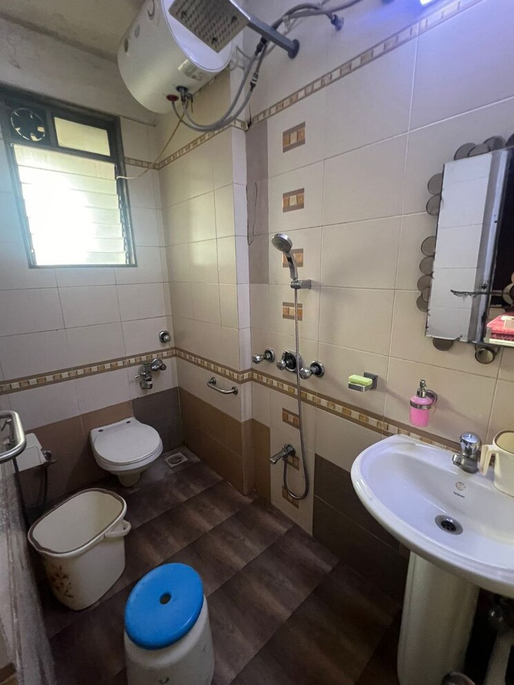 Team Area, neelsidhi-tower 3 Bedroom 1150 Sq.Ft. Apartment In Vashi Sector 9 Navi Mumbai 7773391