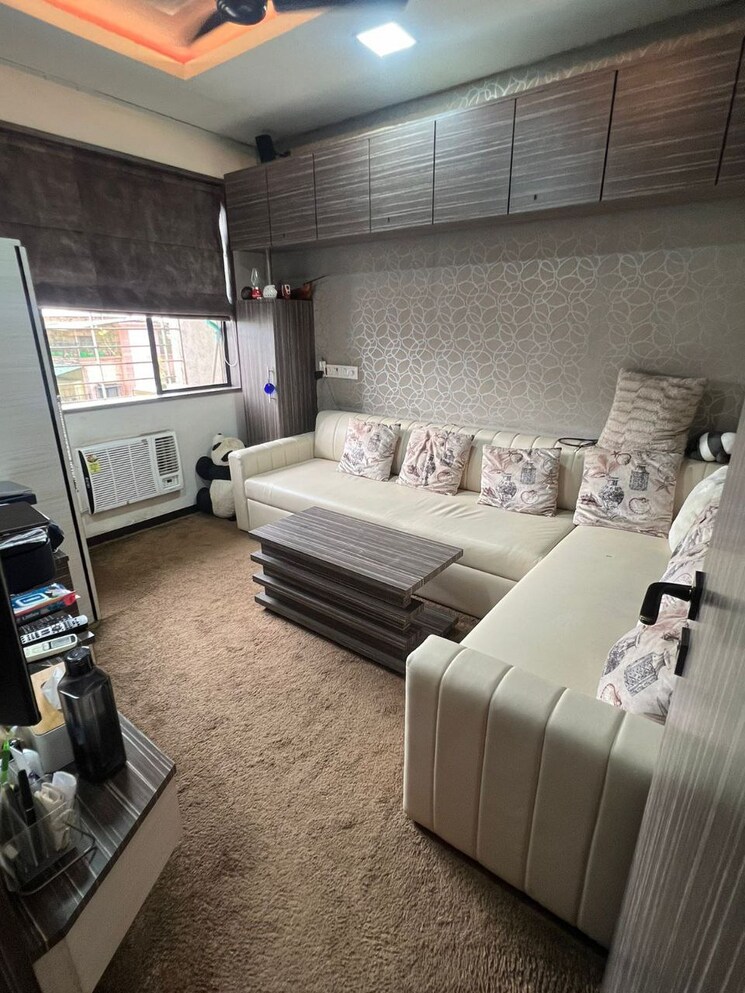 Team Area, neelsidhi-tower 3 Bedroom 1150 Sq.Ft. Apartment In Vashi Sector 9 Navi Mumbai 7773391