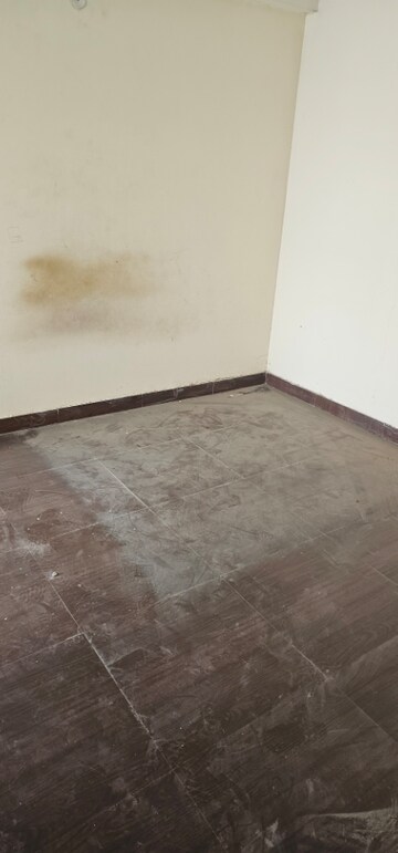 Room in 2 BHK Apartment at LandCraft River Heights, Raj Nagar Extension – for Sale