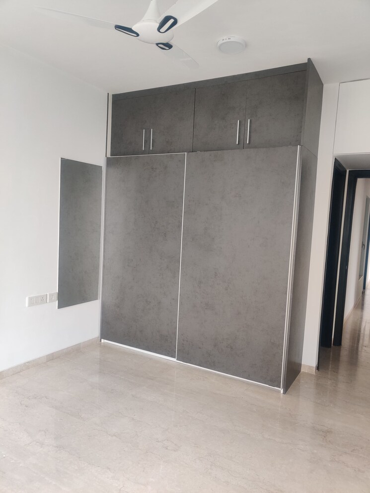 Room, oberoi-realty-esquire 3 Bedroom 1330 Sq.Ft. Apartment In Goregaon East Mumbai 7775549