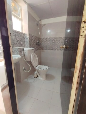 Bathroom in 3.5 BHK Apartment at Gaur City 2 - 16th Avenue, Sector 16c Greater Noida – for Sale