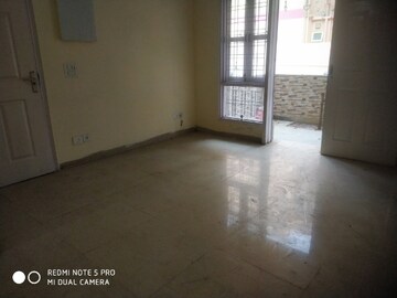 Room in 3 BHK Builder Floor at SS The Lilac, Sector 49 – for Sale