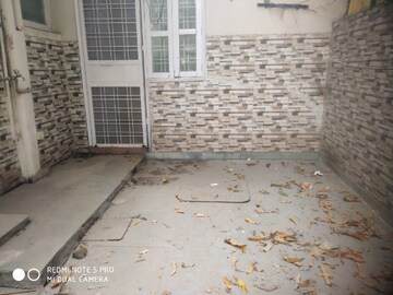 Parking in 3 BHK Builder Floor at SS The Lilac, Sector 49 – for Sale