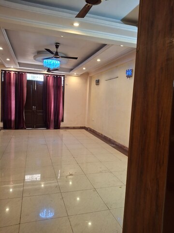 3 BHK Builder Floor For Sale in Indrapuram