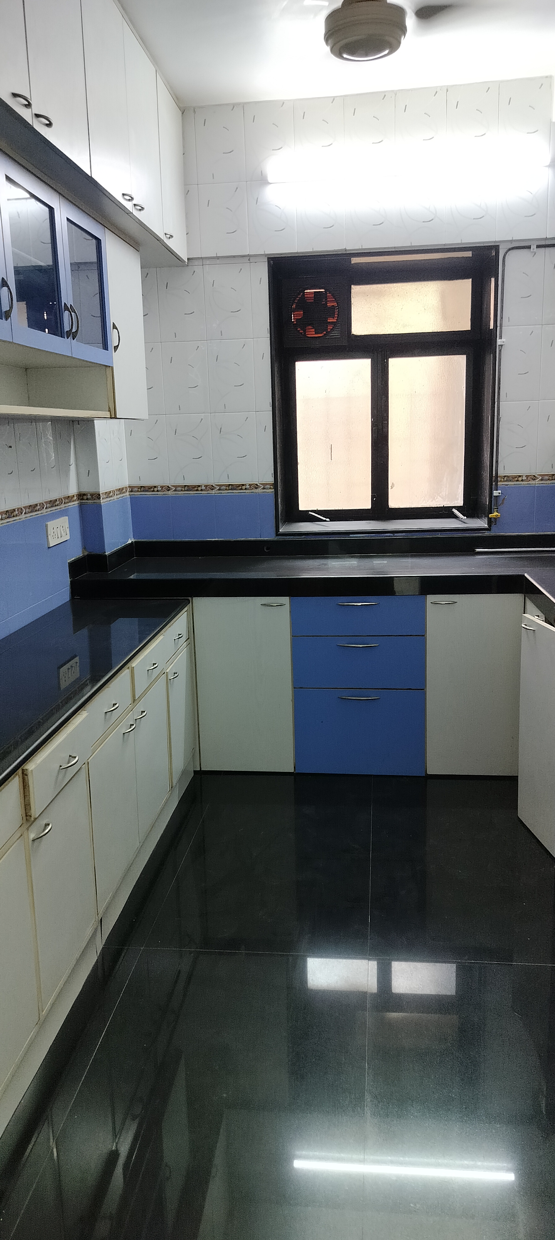 2 BHK Apartment For Rent in Jupiter Apartment Andheri West Andheri West Mumbai  7775793