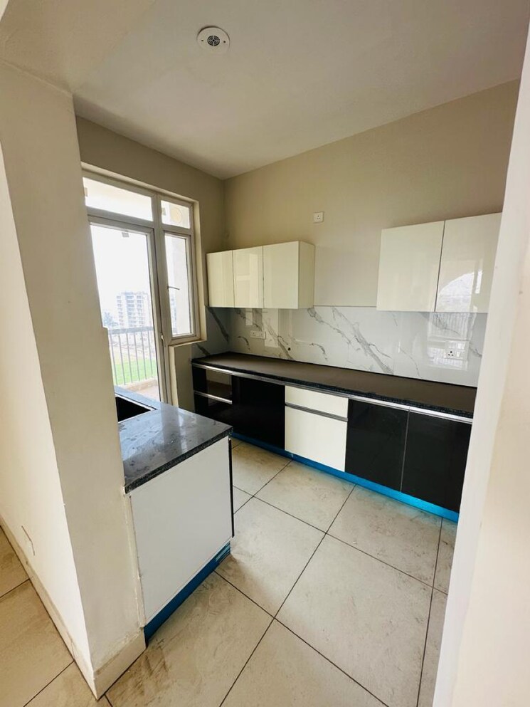 Kitchen, sbp-gateway-of-dreams 2 Bedroom 702 Sq.Ft. Apartment In Patiala Road Zirakpur 7775801