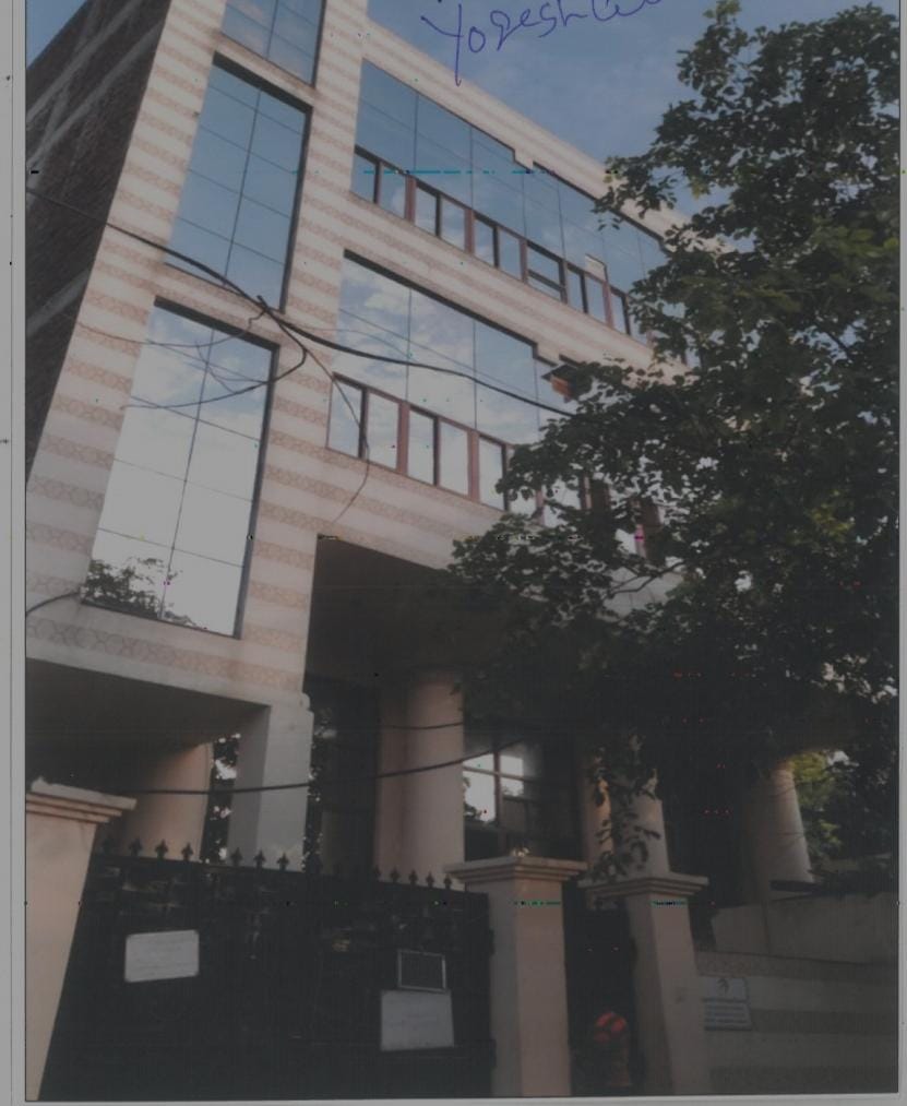 6+ BHK + Study Room Independent House For Sale in Sector 99