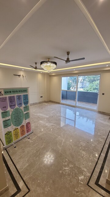 Living Room in 4 BHK Builder Floor at Sector 21c – for Sale