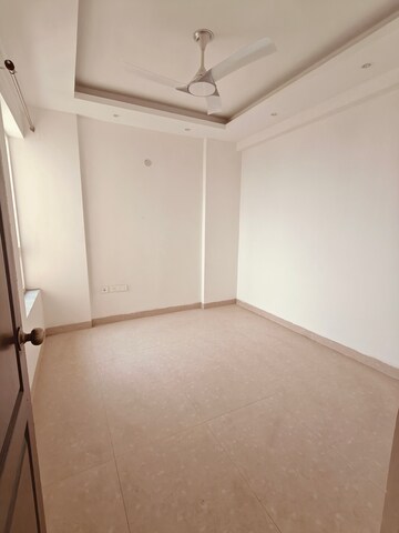 Room in 2 BHK Apartment at Shubh Homes Urban Royale, Shahpur Bamheta – for Sale