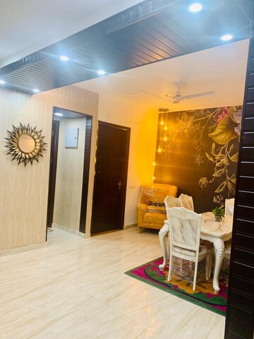 Living Room in 3 BHK Apartment at JakhaN-Rajpur Road – for Sale