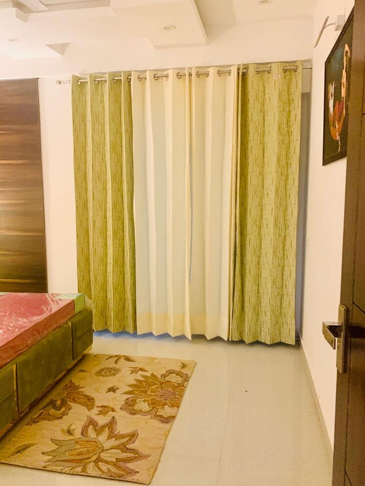 Bedroom, jakhan rajpur road 3 Bedroom 2300 Sq.Ft. Apartment In JakhaN Rajpur Road Dehradun 7776001