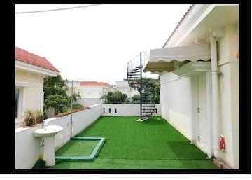 5 BHK Villa – Exterior View View at Cyber Meadows Society, Kondapur - for Sale