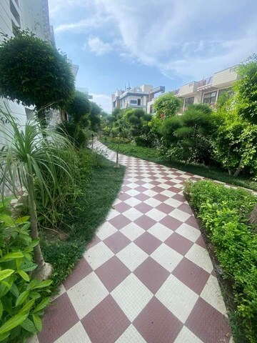  Plot – Garden View at Meerut Cantt - for Sale