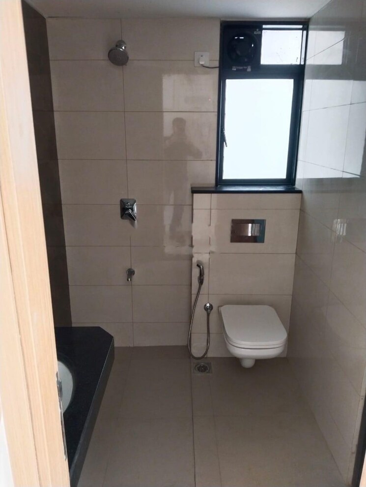 Bathroom, godrej-urban-park 3 Bedroom 950 Sq.Ft. Apartment In Chandivali Mumbai 7776186