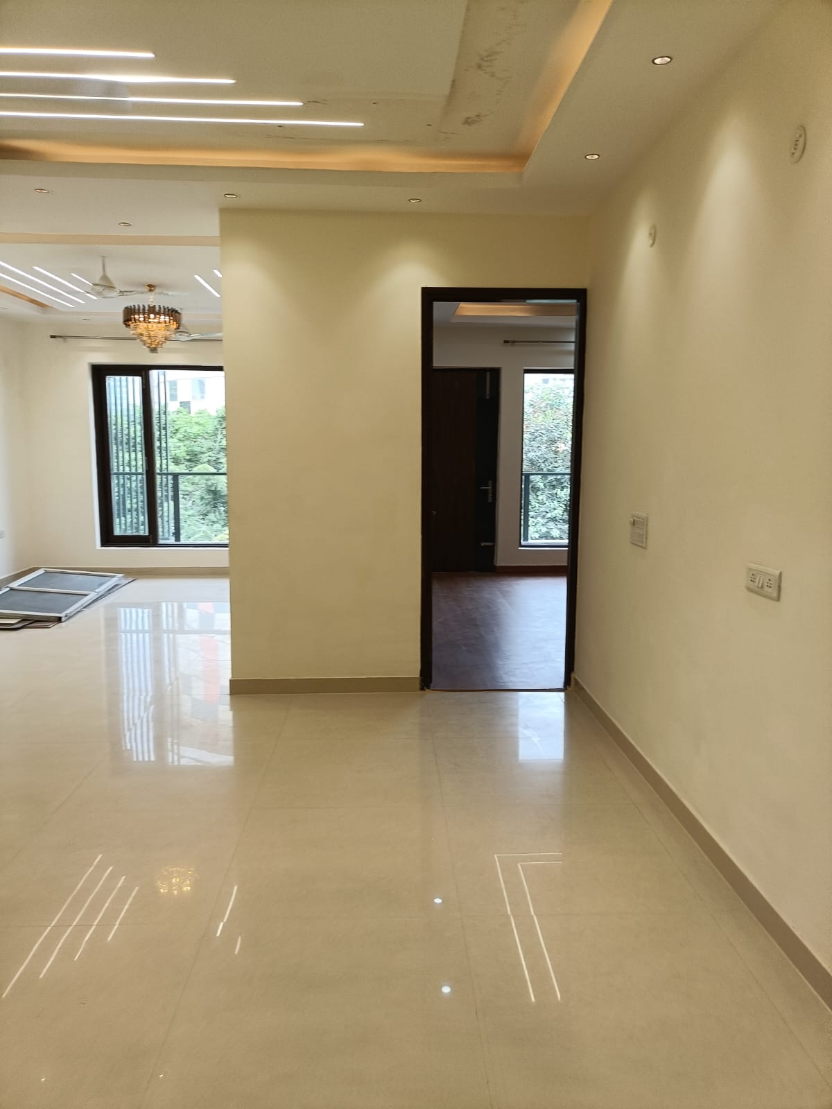 3 BHK + Servant Room Builder Floor For Sale in SS Aaron Ville