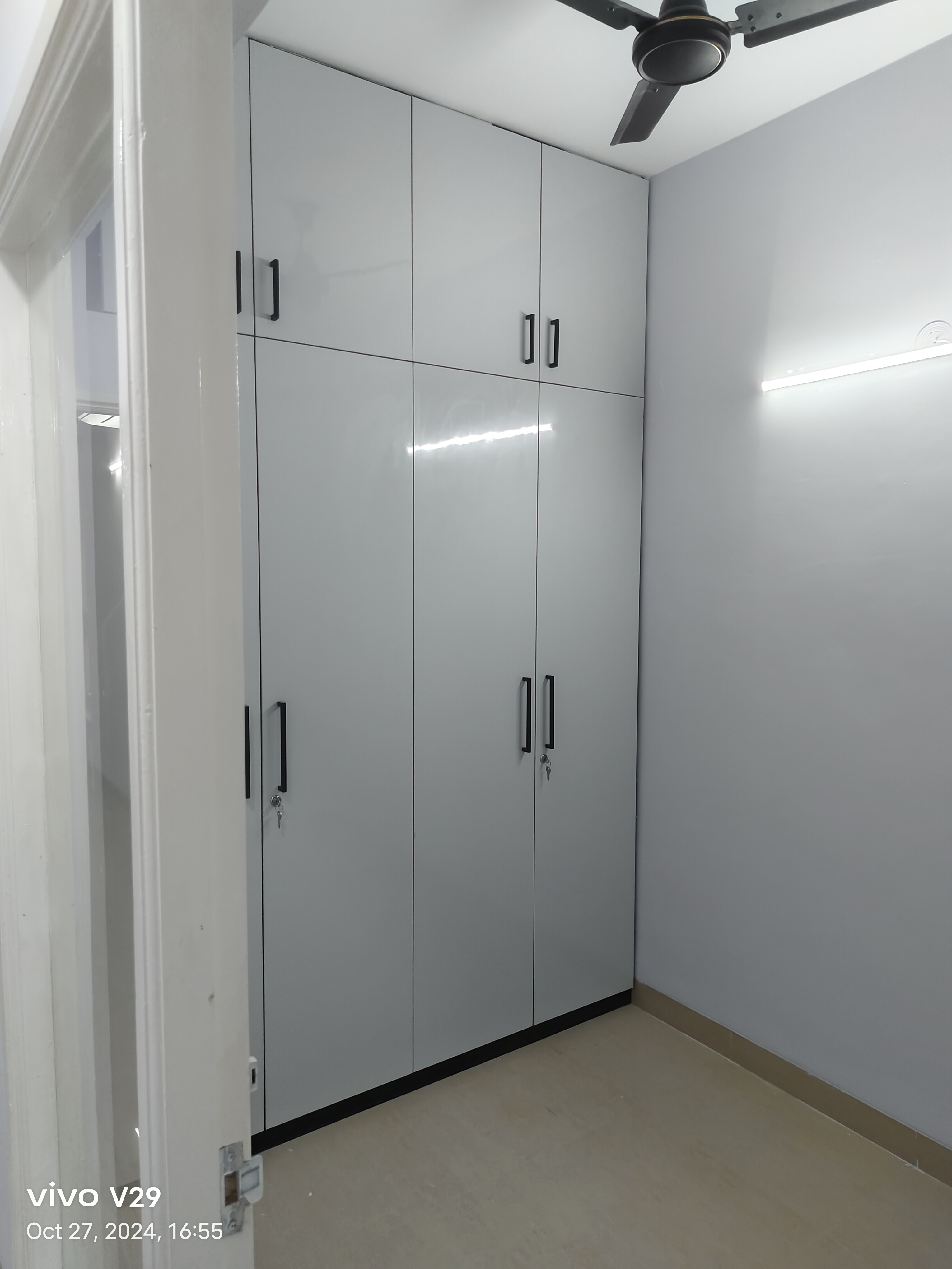 3 BHK + Servant Room Apartment For Sale in Emaar Emerald Estate