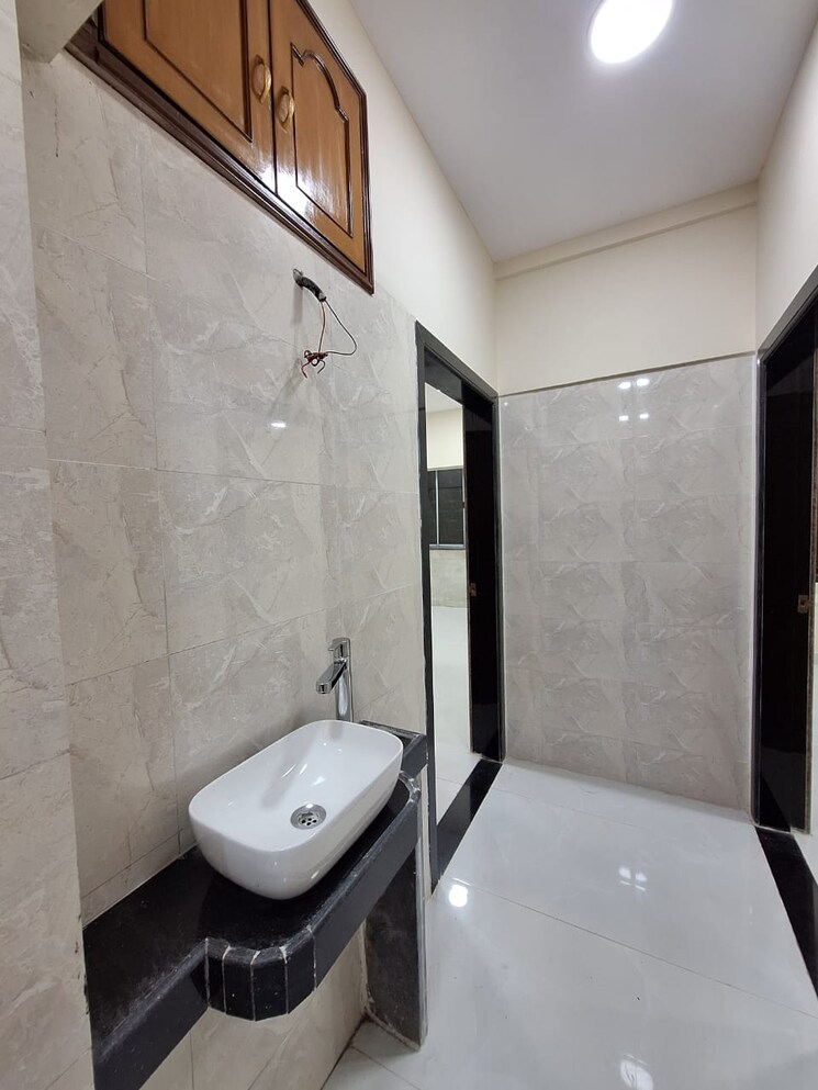 Bathroom, parmanu-nagar 3 Bedroom 1200 Sq.Ft. Apartment In Vashi Sector 4 Navi Mumbai 7776467