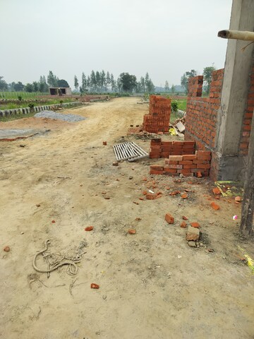  Plot – Exterior View View at Krishna Iscon Valley, Gosainganj - for Sale