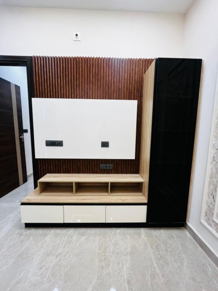 undefined, kharar mohali road 4 Bedroom 112 Sq.Yd. Villa In Kharar Mohali Road Kharar 7776935