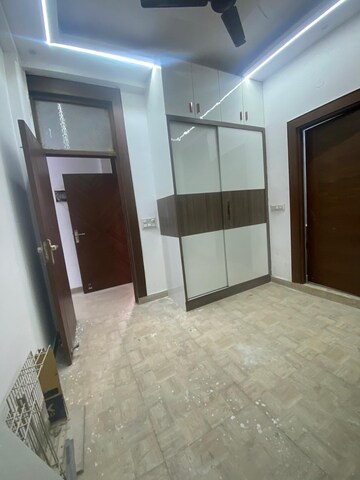 Room in 2 BHK Builder Floor at Vasundhara Sector 3 – for Sale