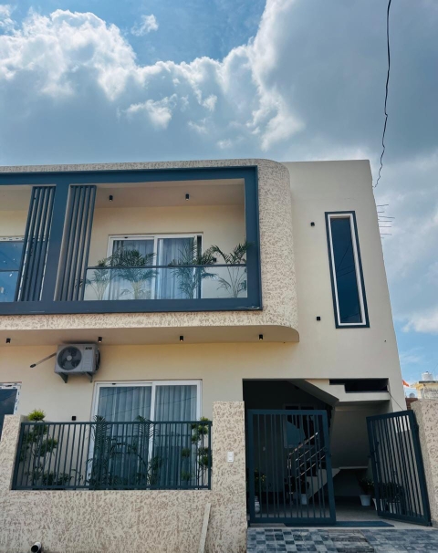 3 BHK + Pooja Room Villa For Sale in Sunny Enclave 