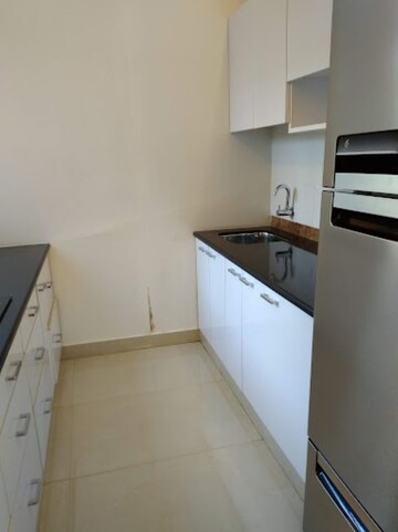 1 BHK Apartment For Rent in UK Iridium Kandivali East Mumbai  7776940