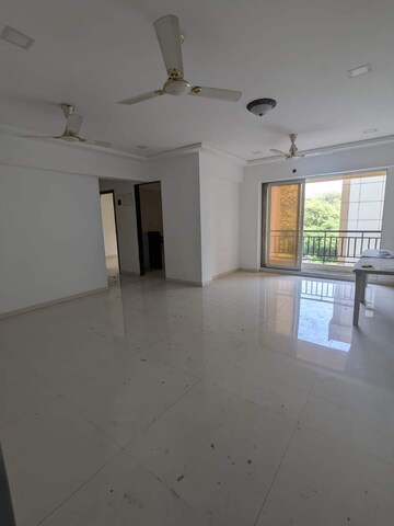 2 BHK Apartment For Sale in Kalwa