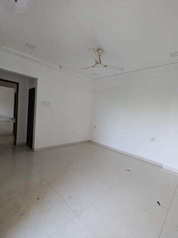 Room in 2 BHK Apartment at Kalwa – for Sale