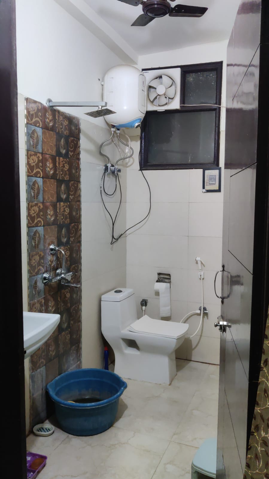 3 BHK Builder Floor For Sale in Vasundhara Sector 10