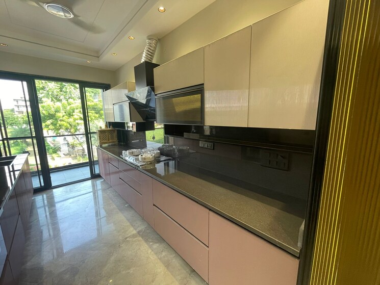 Kitchen, unitech-the-world-spa 3 Bedroom 2900 Sq.Ft. Apartment In Sector 30 Gurgaon 7777069