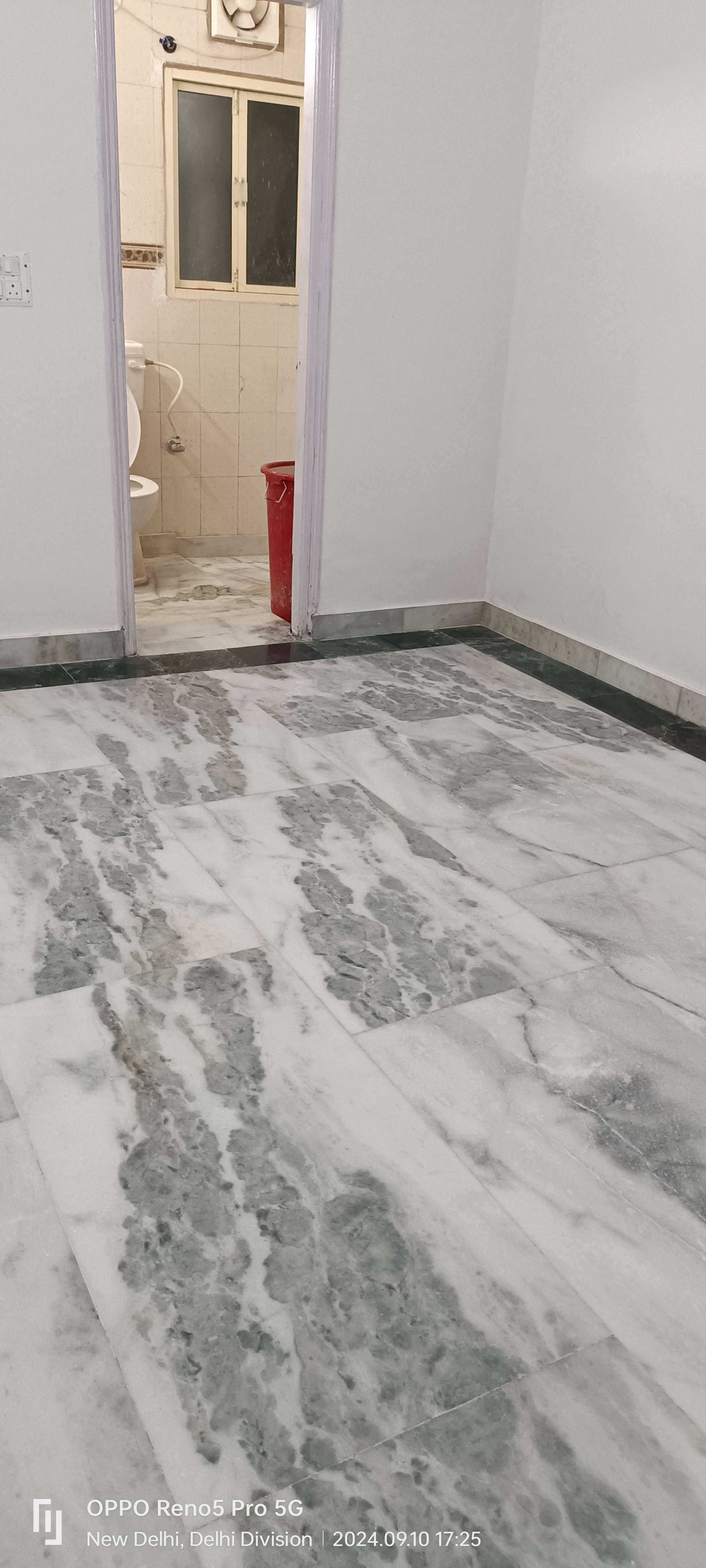 4 BHK + Pooja Room,Study Room Builder Floor For Sale in Janakpuri