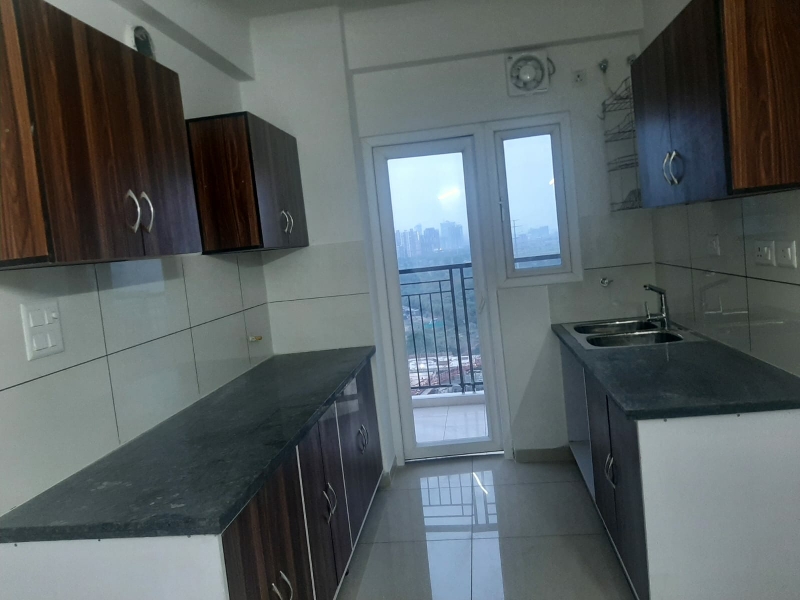 2 BHK Apartment For Resale in Gulshan Botnia Sector 144 Noida  7777312