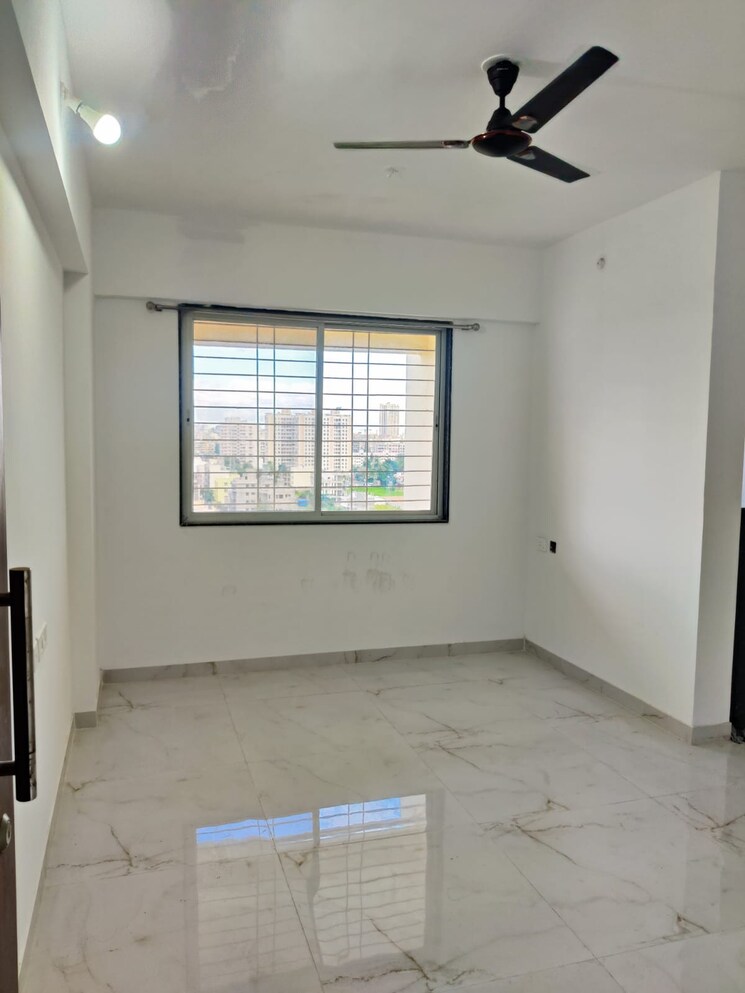 Room, divine-palm-springs 1 Bedroom 411 Sq.Ft. Apartment In Wakad Pune 7777307