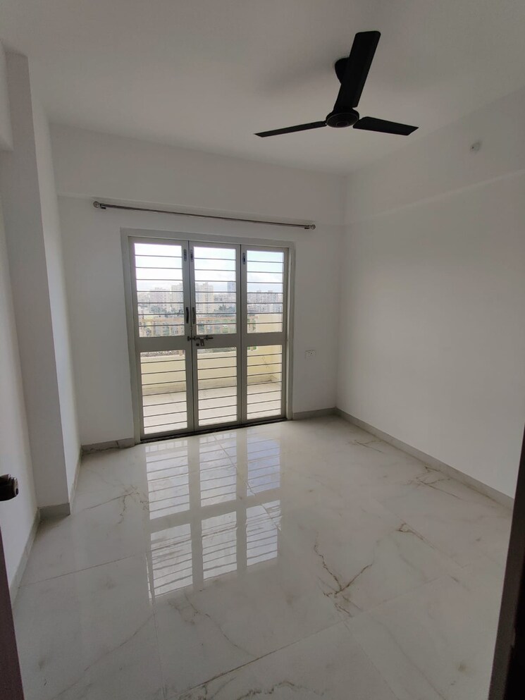 Room, divine-palm-springs 1 Bedroom 411 Sq.Ft. Apartment In Wakad Pune 7777307